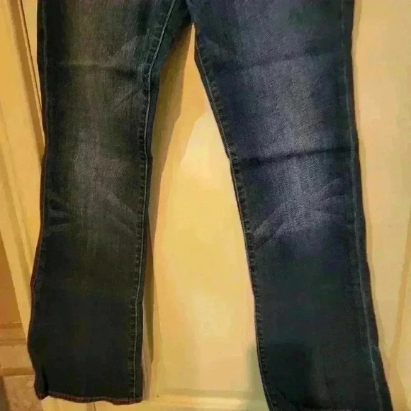 p33 Jeans sweet'n low bootcut medium dark wash size 4/27 regular  by lucky brand - Picture 4 of 8